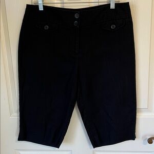 NWOT Nine & Co by Nine West Bermudas